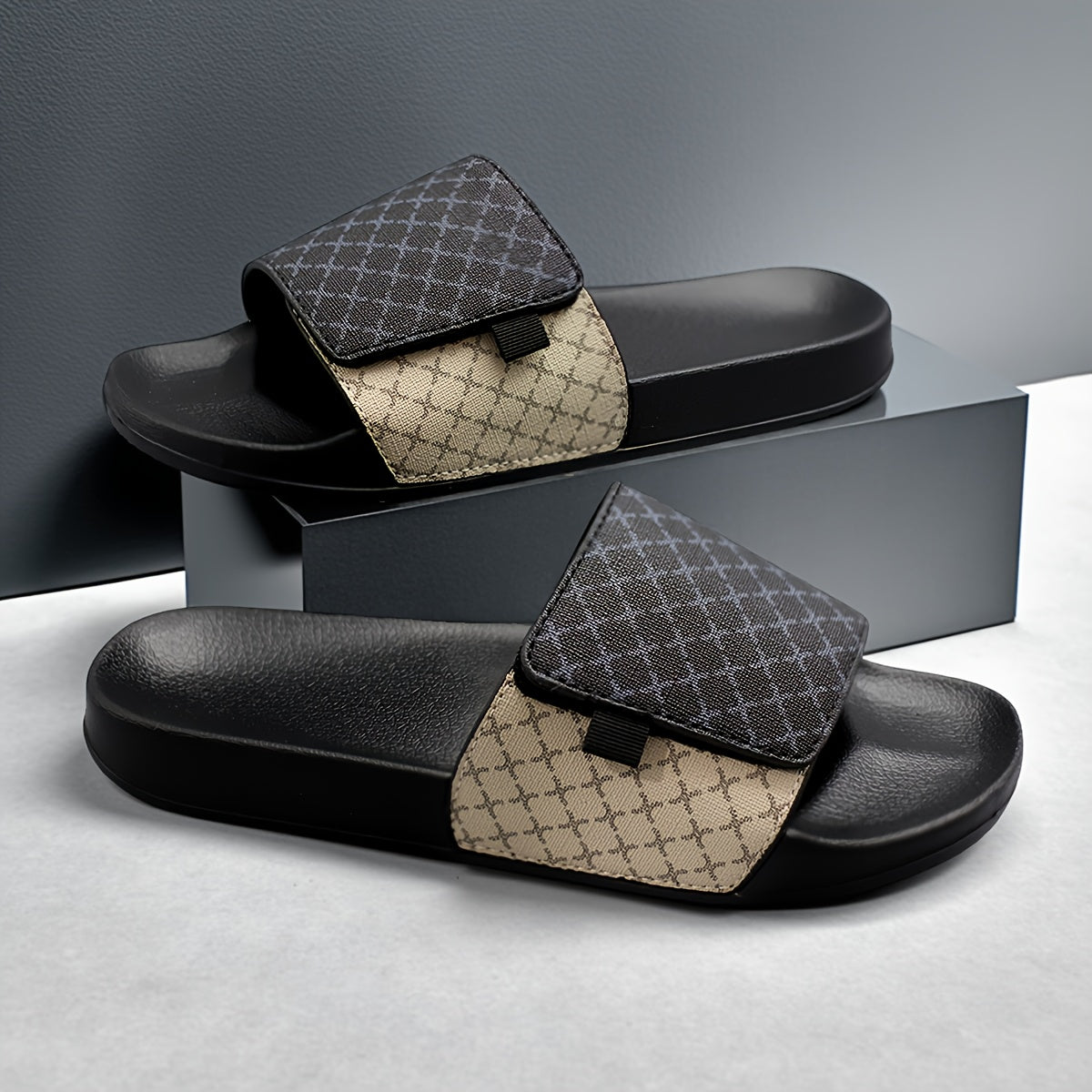 Men's Casual High Contrast Slides with Textured EVA Footbed