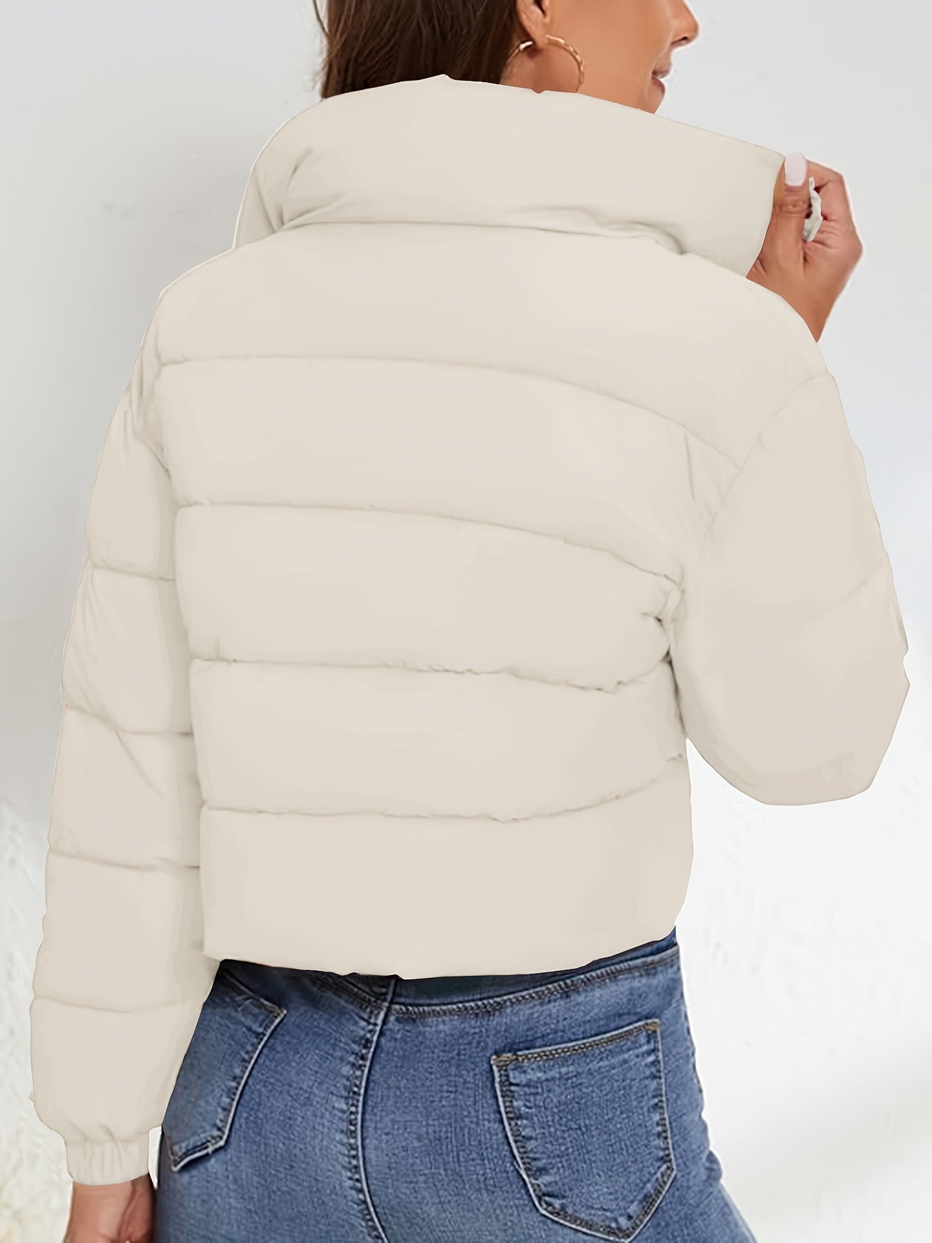 Women'S Lightweight Winter Jacket - Elegant Stand Collar Short Length Quilted Coat with Button Front, H-Silhouette Regular Fit, Long Sleeve Casual Outerwear for Cold Weather, Winter Coats, Seasonal Fashion, Minimalist Style,