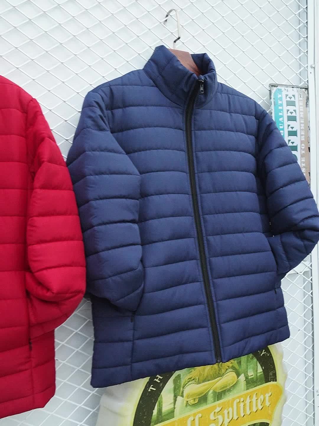 Lightweight Black Quilted Jacket for Men, Featuring a Fashionable Collar And a, Available in Plus Sizes - ayq