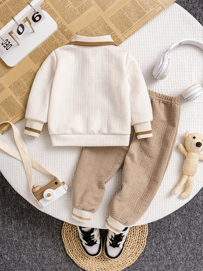 2 հատ տղաների համար նախատեսված աշուն/ձմեռ նորաձև, կողավոր, պատչվորք, սիրուն արջուկ-պանդա օձիքով, ժակարդե միագույն սվիտեր և միագույն ժակարդե տաբատ, ամենօրյա, նորաձև հավաքածու, իդեալական է բացօթյա օգտագործման համար