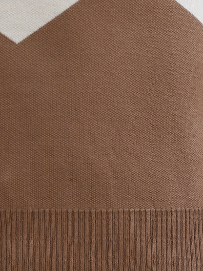 Տղամարդու կլոր վզնոցով սվիտեր աշնանային և ձմեռային համար, առօրյա երկար թևքերով, եռագույն երկրաչափական նախշերով և ժակարդե գործվածքով