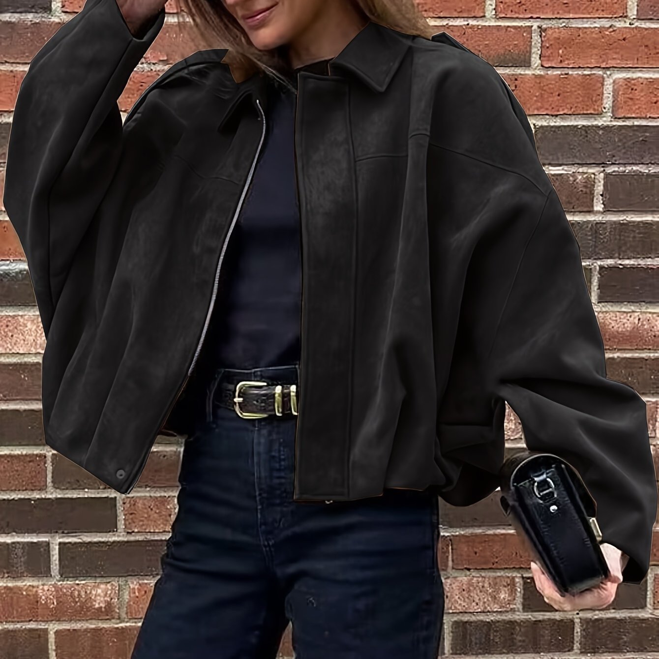 Կանացի վինտաժային բոմբեր բաճկոն - ազատ չափի երկար թևքով, կայծակաճարմանդով և իջեցված ուսերով, շագանակագույն առօրյա վերնազգեստ աշուն/ձմեռ համար, չձգվող գործվածք, իդեալական է առօրյա հագուստի համար, աշուն-ձմեռ բաճկոն | Վինտաժային բոմբեր ոճ | Zipp