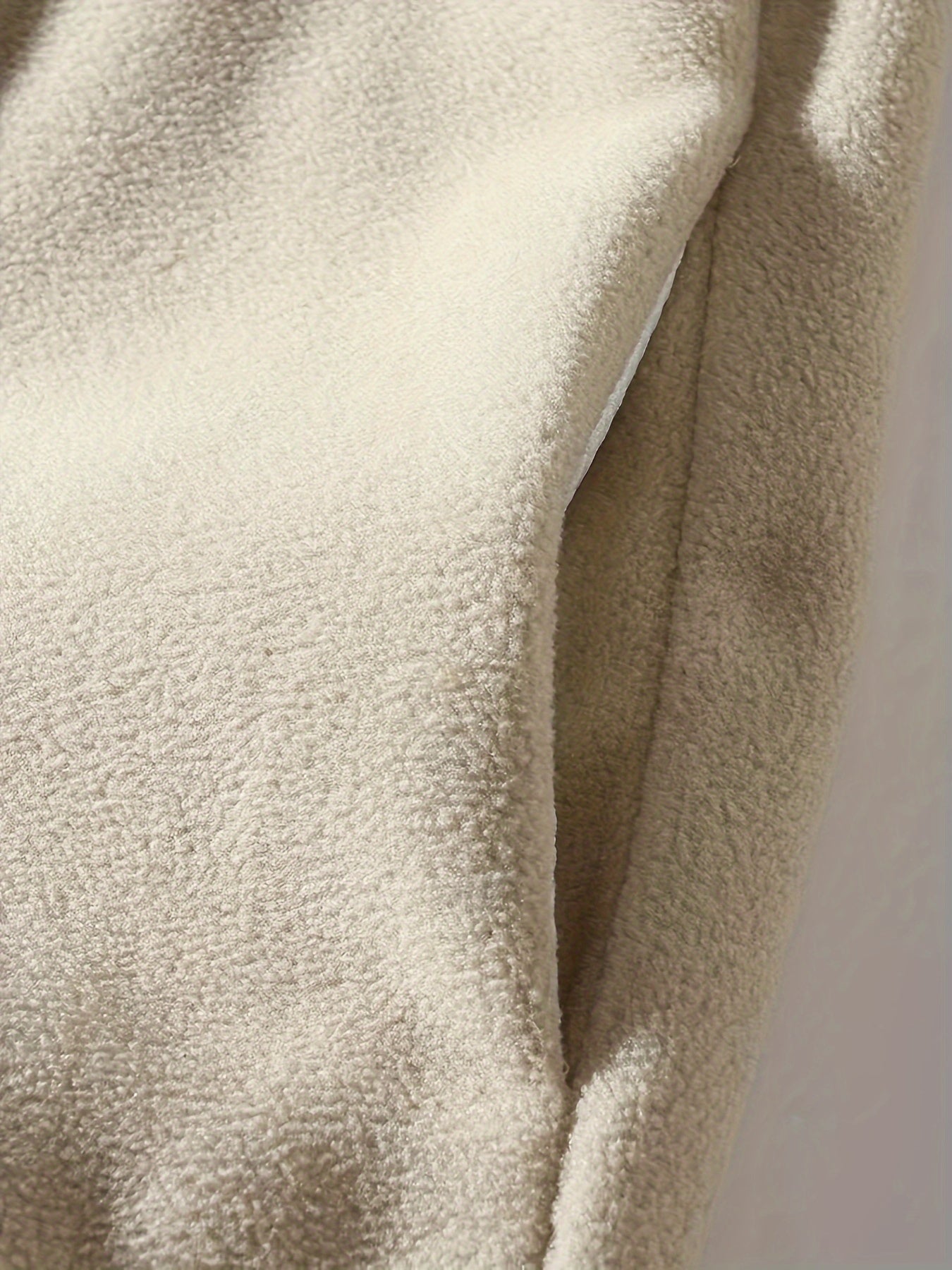 1pc Men'S Casual Sports Fleece Jacket - Solid Color Polyester Knit with Slight Stretch, Stand Collar, Long Sleeve, Regular Fit, Zipper Closure, Daily & Casual Wear