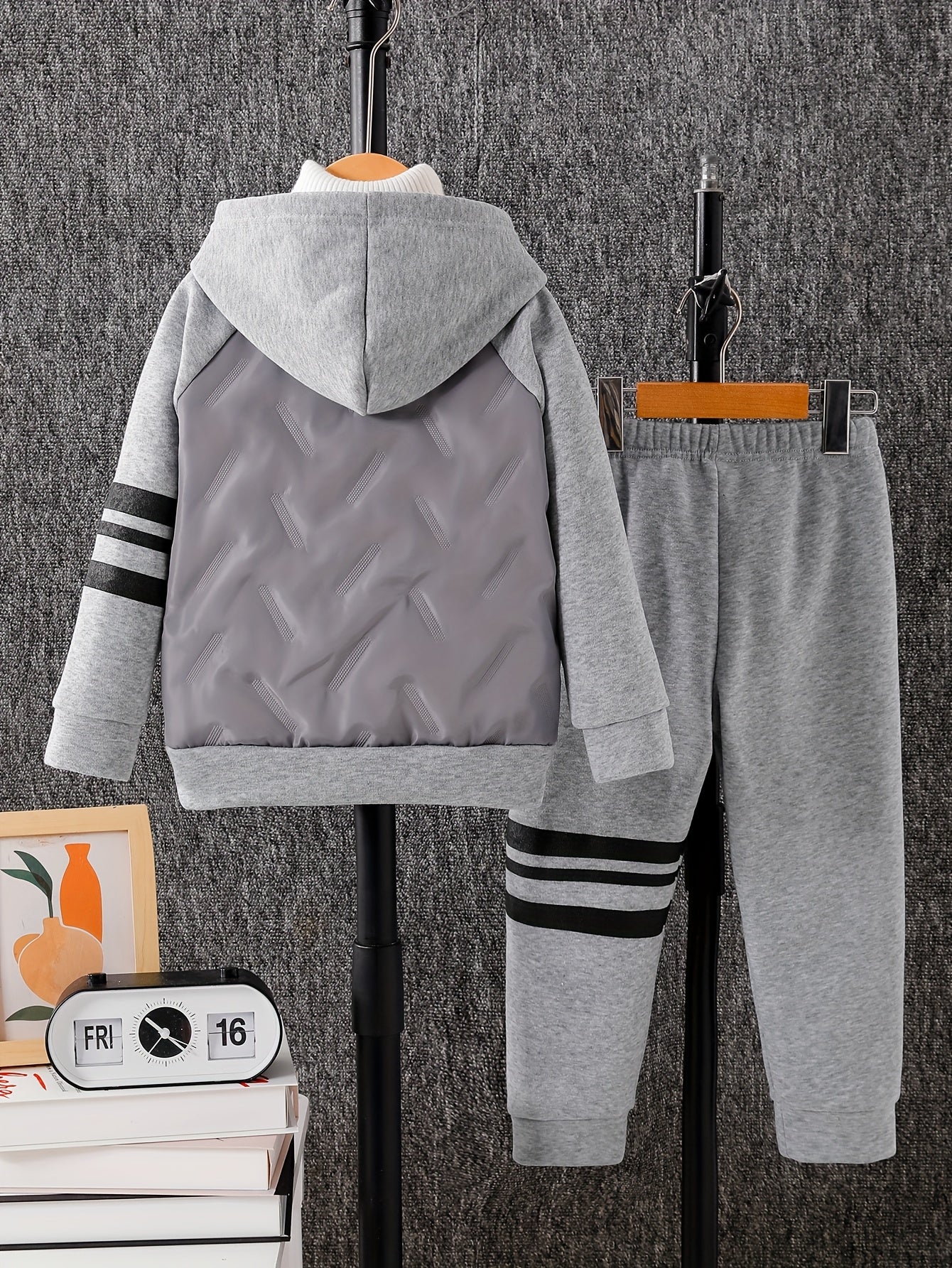 DONABEBE Boys' 2pcs Winter Jacket & Pants Set - Full-Zip Hooded Coat with Striped Sleeves & Matching Pants, Thick Outfit for &, Soft Warm Casual Playwear (Grey/Black) - Hand Washable 2pcs Clothing, Perfect for Outdoor