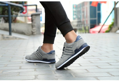 Men's Trendy Solid Old School Style Sneakers, Comfy Non Slip Casual Lace Up Shoes For Men's Outdoor Activities