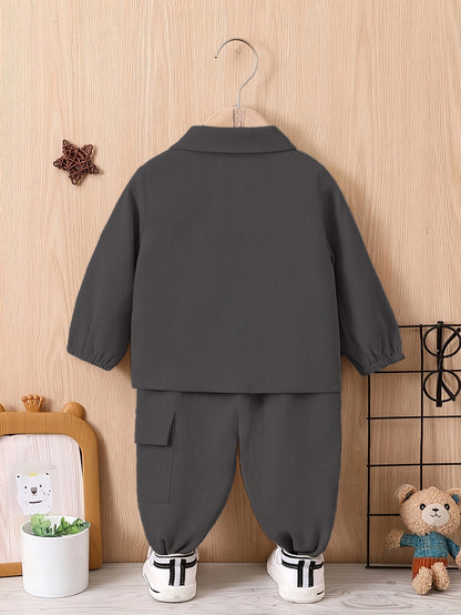 2pcs Boys' Casual Outfit Set - Light Gray Polyester Cargo Pants & Button-Up Shirt with Pockets, Machine Washable - Perfect for Fall/Winter, Autumn Toddler Outfit|Cargo Pants Outfit|Functional Pockets Design, Perfect for Outdo