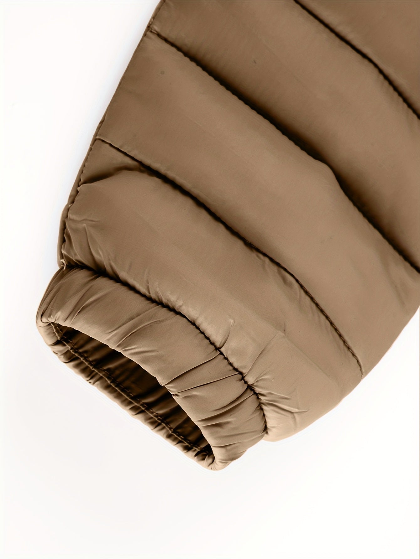 Կանացի թեթև, սև, գլխարկով ձմեռային բաճկոն՝ գրպաններով - Էլեգանտ երկար թևքերով վերնազգեստ, նեյլոնե նյութ, կայծակաճարմանդով դիզայն, իդեալական է առօրյա կամ ճանապարհորդության համար, ձմեռային վերարկուներ