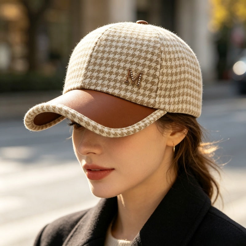 Women's Korean-Style Checkered M Logo Fedora Hat for Fall/Winter