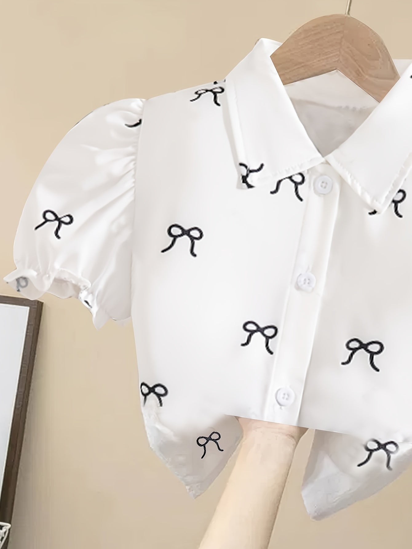 Girls' Preppy 2-Piece Set: White Lapel Shirt & Pleated Black Skirt