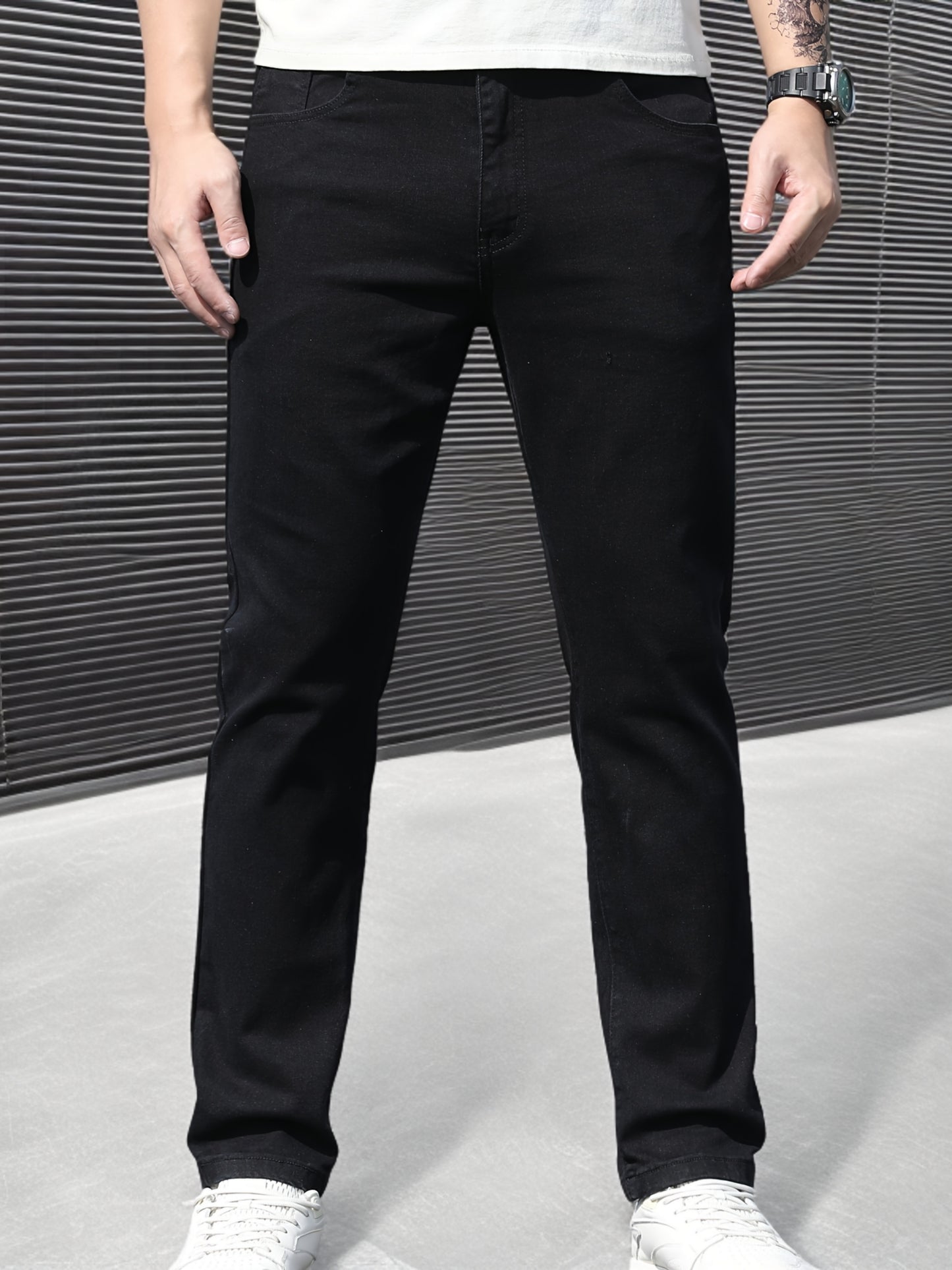 Men's Slim Fit Breathable Denim Jeans for Casual Wear