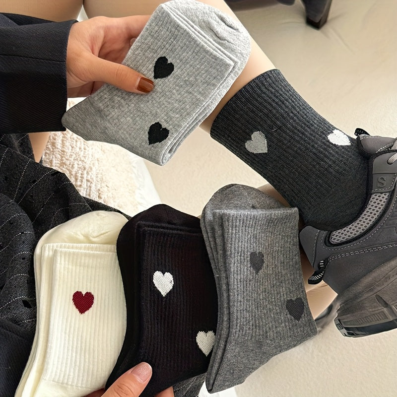 5 Pairs Elegant Heart Pattern Mid-Calf Socks for Couples