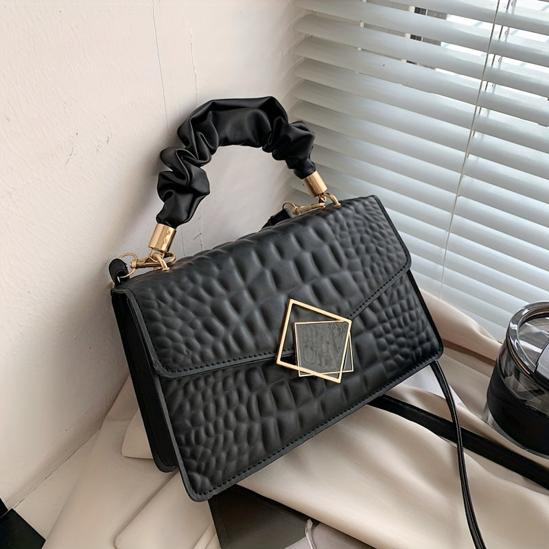 Wrinkled Tote Bag with a Crossbody Design