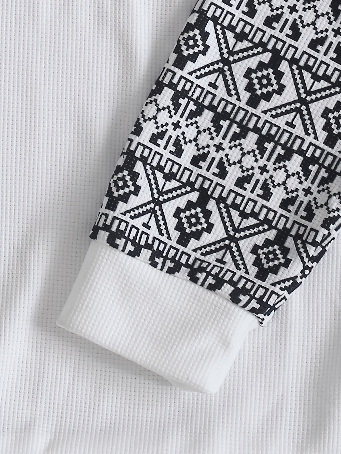 Տղամարդու երկարաթև մարզաշապիկ՝ խիտ վաֆլի տրիկոտաժից, աշնանային, իդեալական է առօրյա հագուստի համար