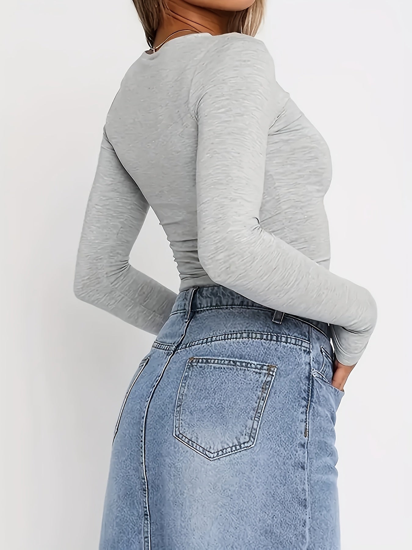 Women's Y2K Style Solid Color Crew Neck Long Sleeve T-Shirt, Polyester Knit Fabric, Skinny Fit, Short Length Pullover for Spring/Fall, Ladies T Shirts