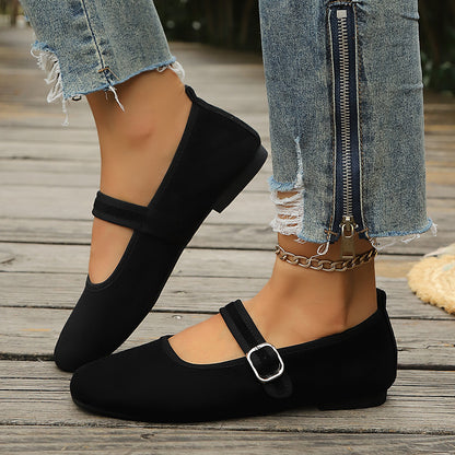 Women’s Retro Velvet Mary Jane Flats with Buckle Closure
