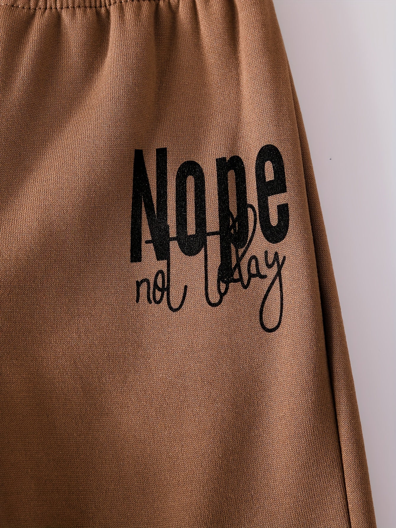 Boys' Fashion Set, Autumn/Winter Coffee Brown Hooded Lined Warm Jacket & Elastic Waist Velvet Pants with "ONPE‘" Letter Pattern - Casual Comfortable Thermal Sportswear Gift, Perfect for