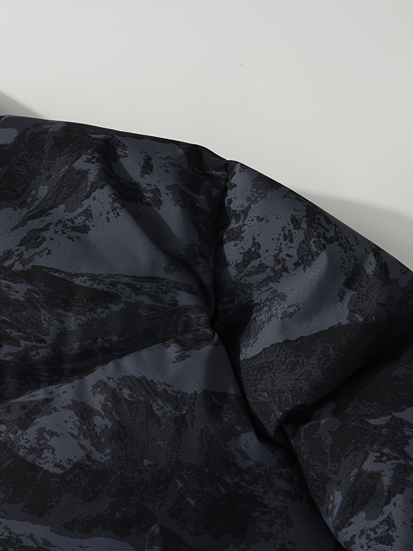 Men's Winter Mountain Camo Hooded Jacket with Insulating Polyester Fill - Stand Collar & Zippered Pockets, Machine Washable Outdoor Coat for Hiking, Camping, Casual Wear - White/Black/Gray (Regular Fit) by Ocean Muai Xing