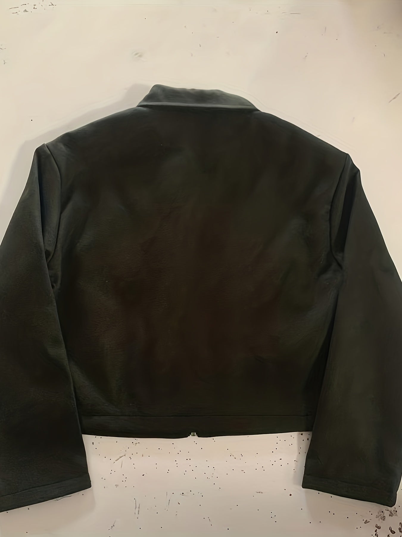 Women's Solid Full-Zip Winter Jacket with Structured Collar