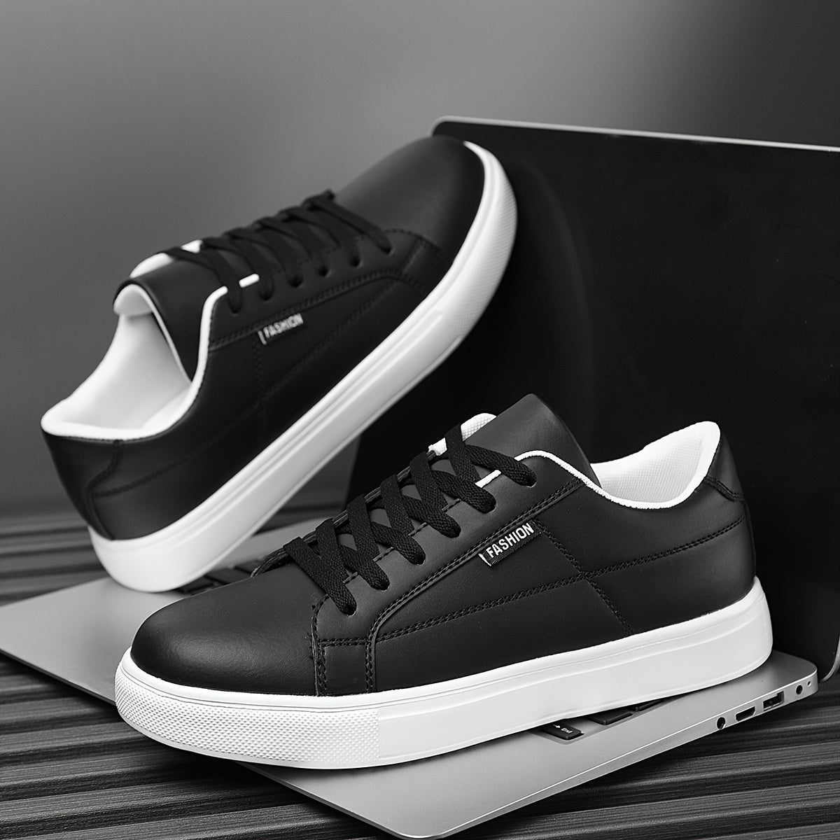 Men's Low-Top Sneakers with Cushioned Sole & Letter '' - - Urban Hiking Shoes Suitable for Daily Wear, Outdoor, Commuting - Lightweight Round-Toe Casual Sports Footwear - ayq