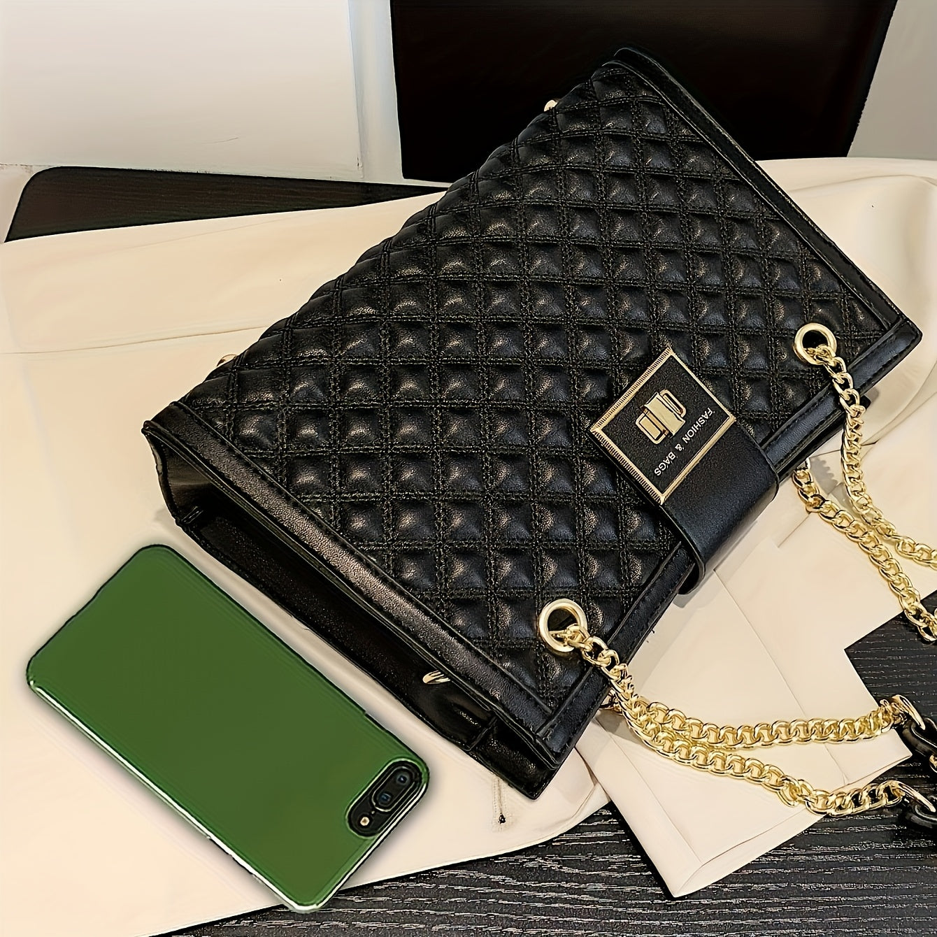 Կանացի վինտաժ դասական կարված ուսի պայուսակ, ոճային շղթայական կրծկալով պայուսակ, հեշտ և առօրյա ճանապարհորդության համար նախատեսված պայուսակ