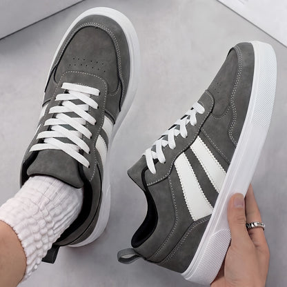 Men's Striped Low-Top Casual Sneakers with Soft EVA Sole