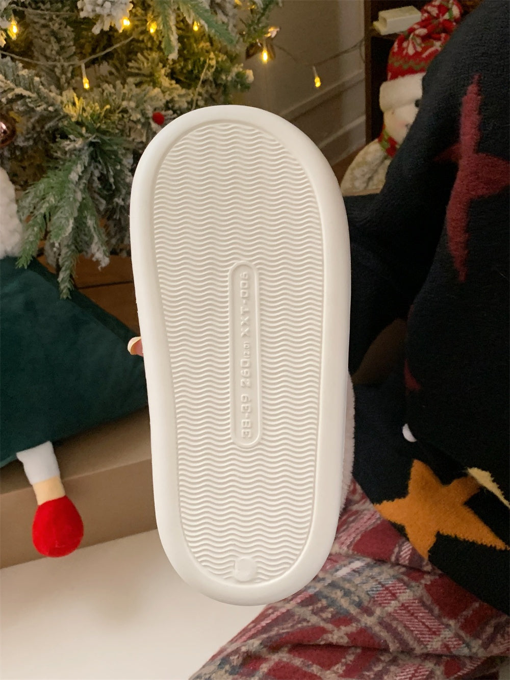 XIXITIAO Women's /Korean Style Winter Slippers - Deer & Reindeer Pattern Cozy Warm Booties, Soft Fabric & Sole for Indoor/Outdoor Use, Cute Animal Shoe for Christmas, Hand Washable