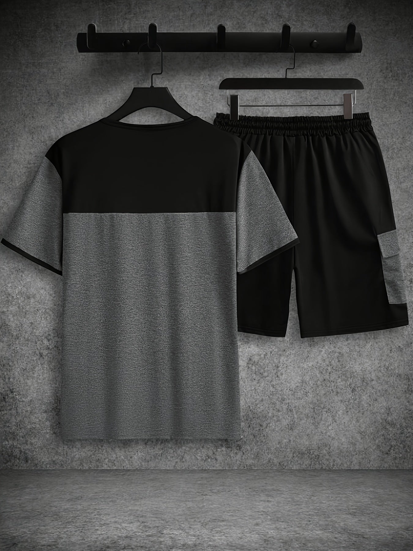 Men's Casual Summer Crew Neck T-Shirt & Drawstring Shorts Set