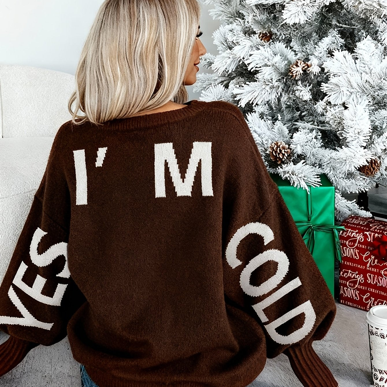 Autumn/Winter New Arrival Niche Cardigan for Women, Lazy Style Sweater Top with Wine Red and Coffee Color Letter Print, Round Neck Pullover with Designer Pattern, Casual Elegant Winter Top, Urban Commute Basic Versatile Style