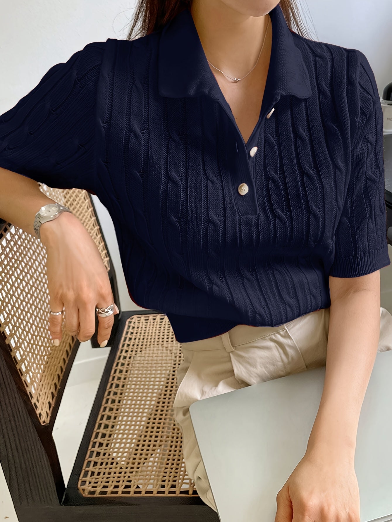 Elegant Women's Short-Sleeve Pullover Sweater for Spring