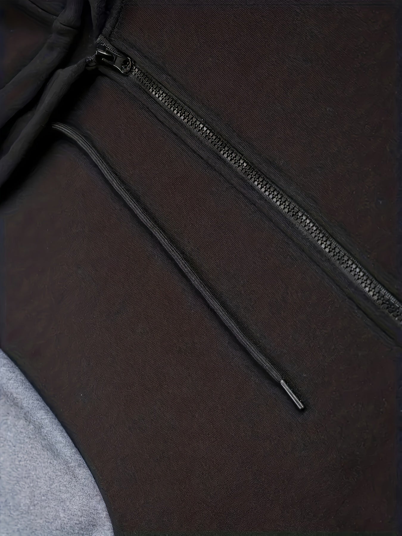 Տղամարդկանց աշնանային և ձմեռային կայծակաճարմանդով սվիտեր՝ հակադիր գույների, ուսաթևերով վերնաշապիկով