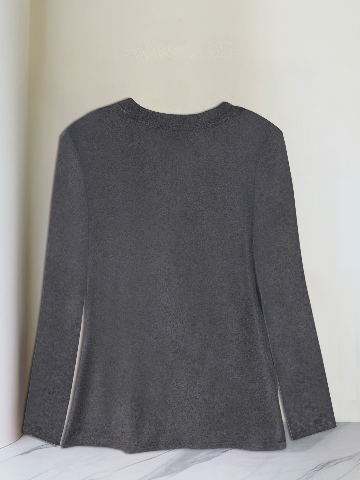 Women'S Christmas Long Sleeve T-Shirt - Santa Claus & Holiday Graphic Tee, Machine Washable Everyday & Party Outfit for Christmas, New Year'S Eve - Non-See-Through Casual Top, Christmas Shirts, Festive Attire, Round Neckline